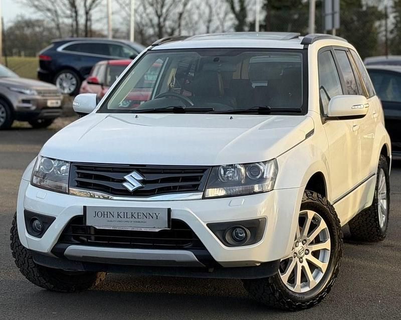 Used Suzuki Grand Vitara SZ5 169 HP (124 kW) 2014 White SUV