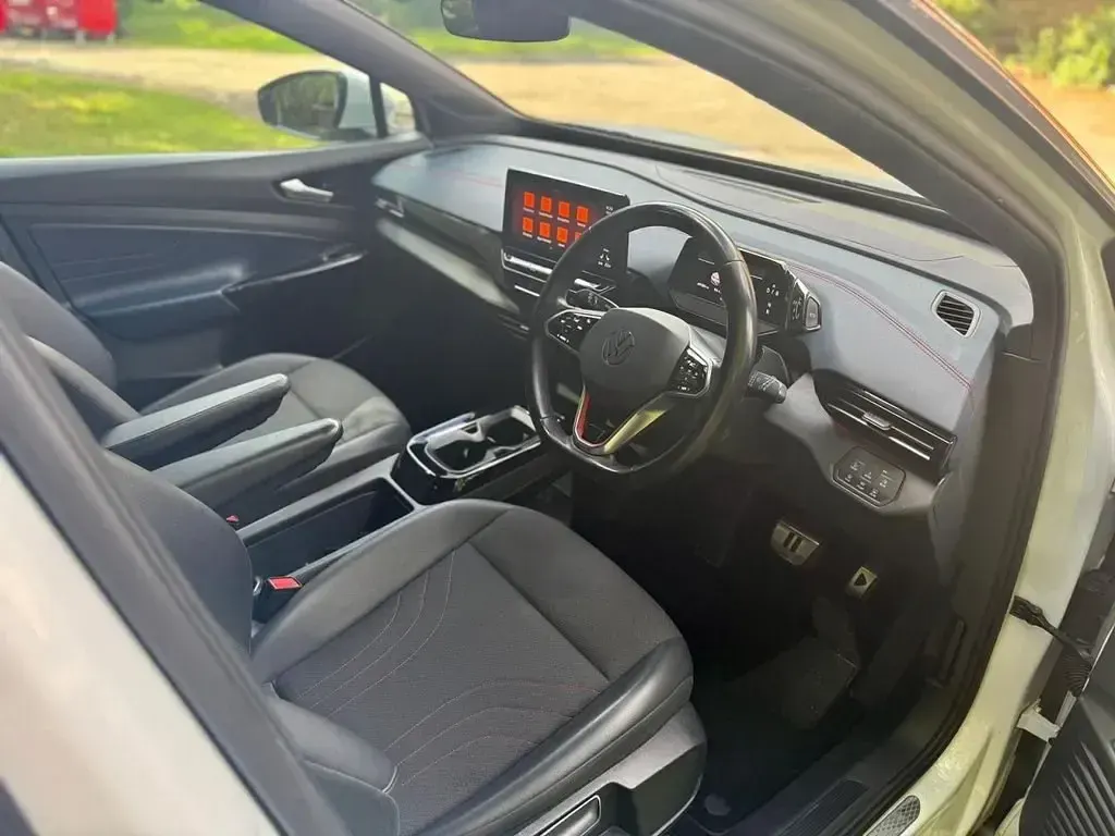 Usado VW ID.4 GTX 219 kW (299 HP) 2021 Branco SUV