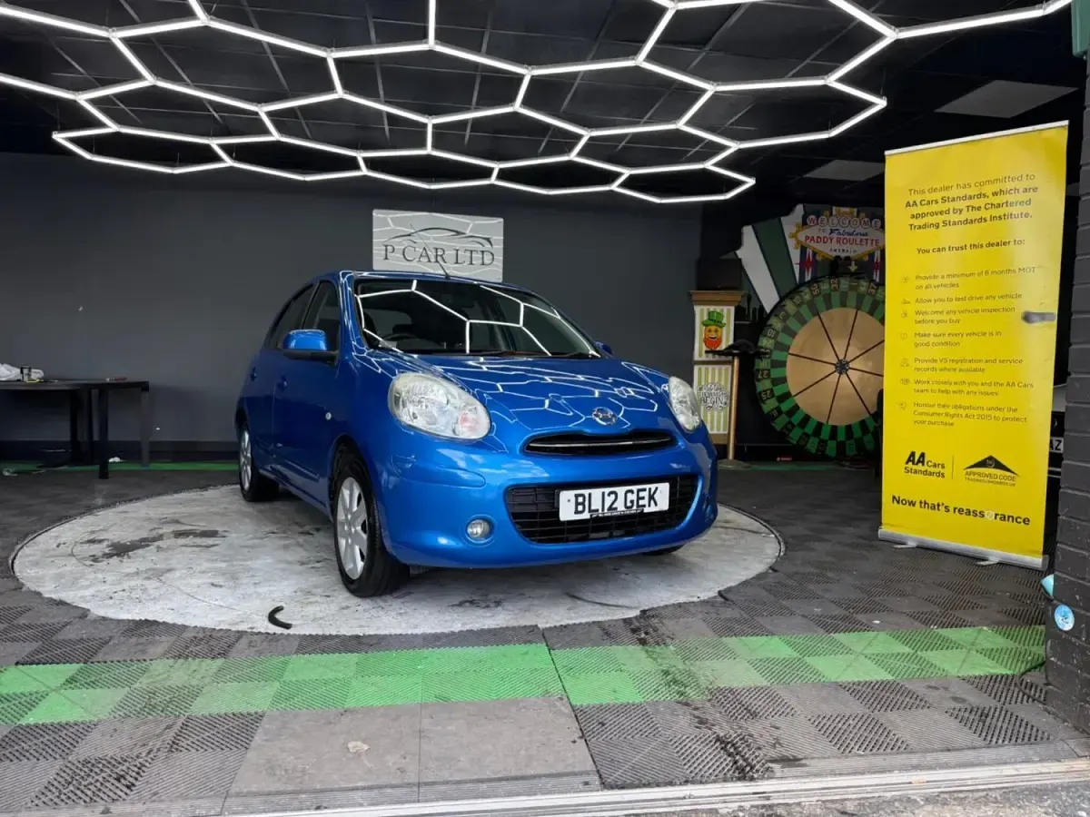 Begagnad Nissan Micra Acenta 98 HK (72 kW) 2012 Blå Halvkombi