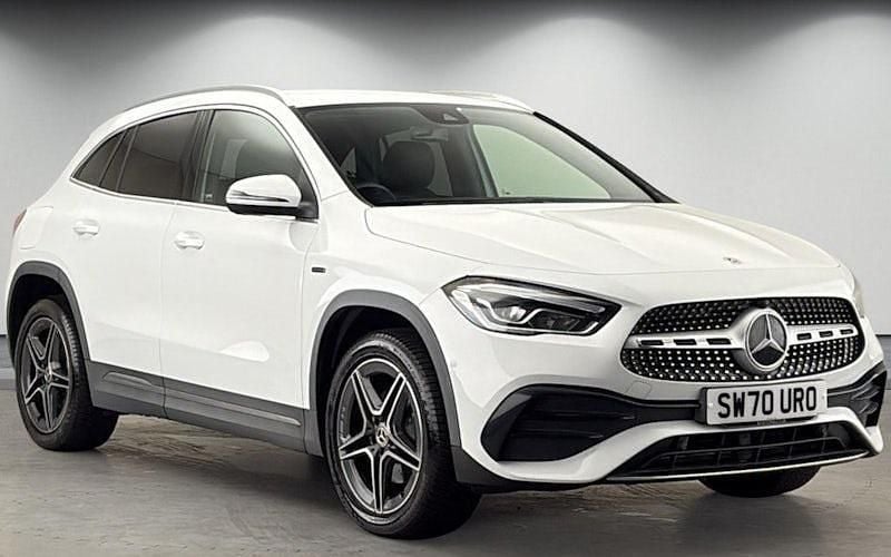 Usado Mercedes GLA250 Exclusive 218 HP (160 kW) 2022 SUV