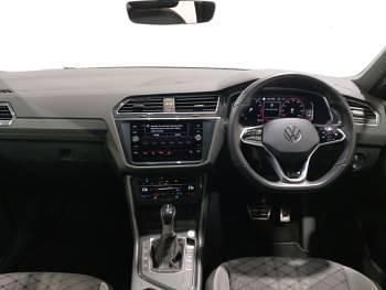 Used VW Tiguan R-line 150 HP (110 kW) 2022 Black SUV