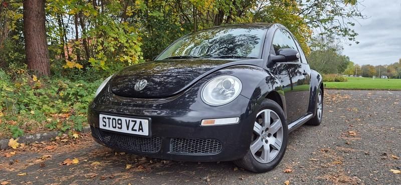 Black Used 2009 VW Beetle Hatchback | £2,250 (Fair price) - Image 1/4