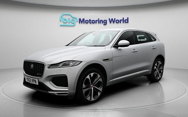 Usado Jaguar F-Pace R-Dynamic 204 HP (150 kW) 2021 Prateado SUV