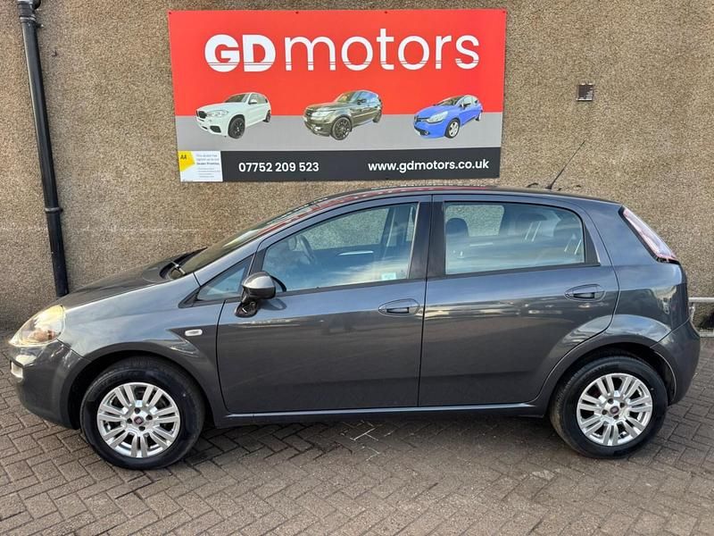 Used Fiat Punto Easy 69 HP (50 kW) 2013 Grey Hatchback