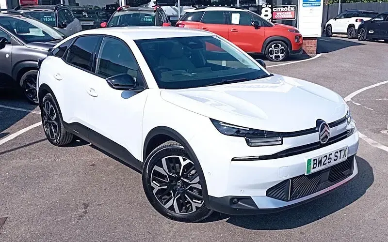 Used Citroën e-C4 114 kW (156 HP) 2026 Hatchback