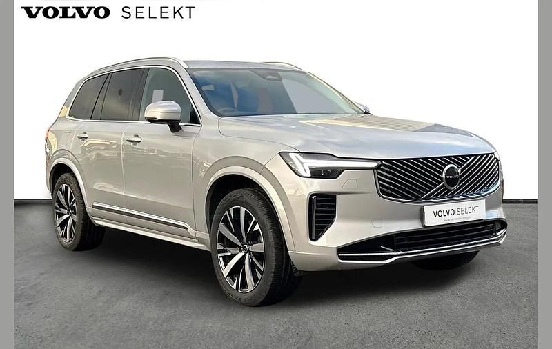 Silver Used 2025 Volvo XC90 Core SUV | £43,750 (Fair price) - Image 1/3