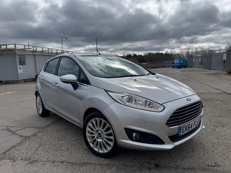 Used Ford Fiesta Titanium 2014 Silver Hatchback