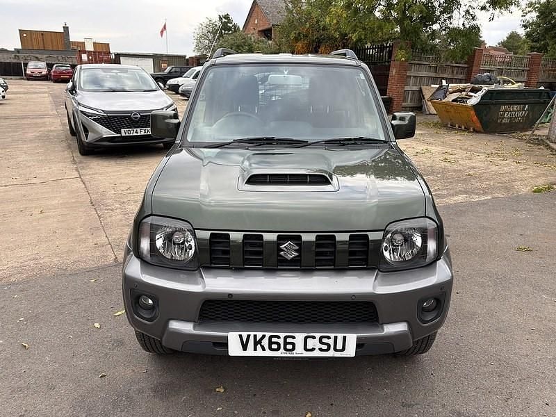 Used Suzuki Jimny SZ4 85 HP (62 kW) 2016 Green SUV