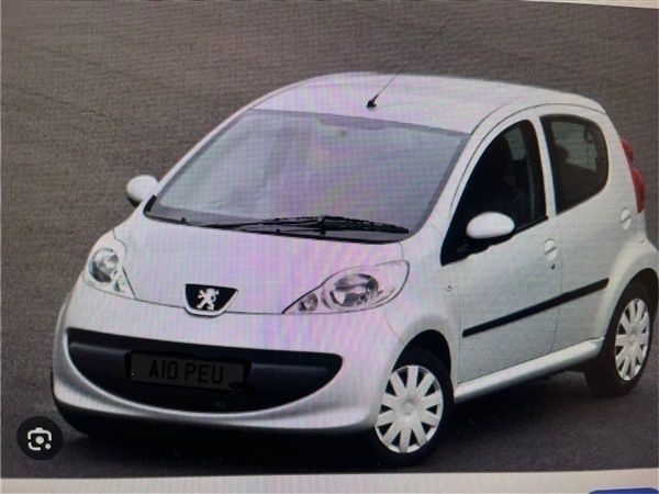 Silver Used 2009 Peugeot 107 Hatchback | £3,995 (Fair price) - Image 1/1