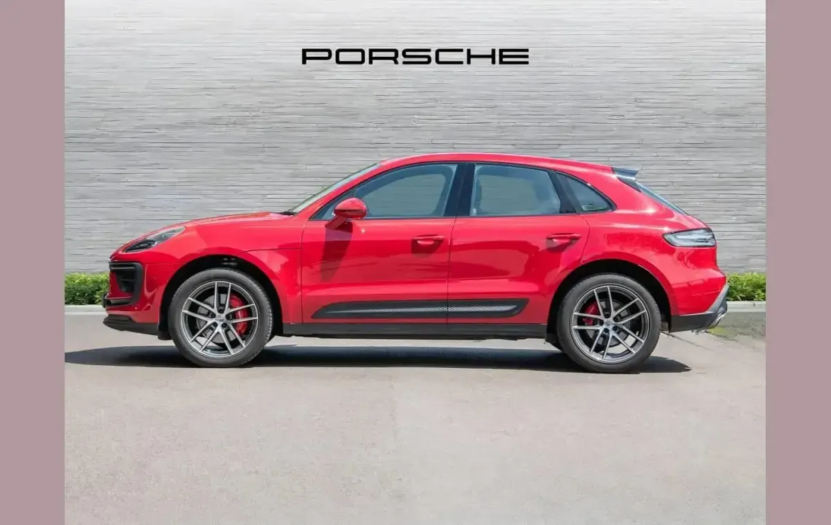 Used Porsche Macan S 374 HP (275 kW) 2024 Red SUV