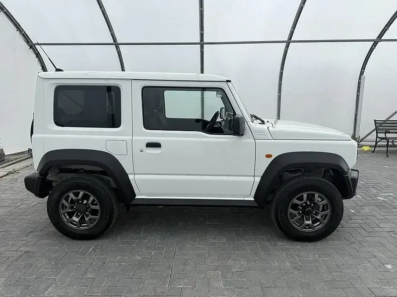 Used Suzuki Jimny 101 HP (74 kW) 2023 White SUV