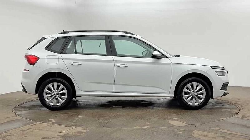 Used Skoda Kamiq 95 HP (69 kW) 2021 White SUV