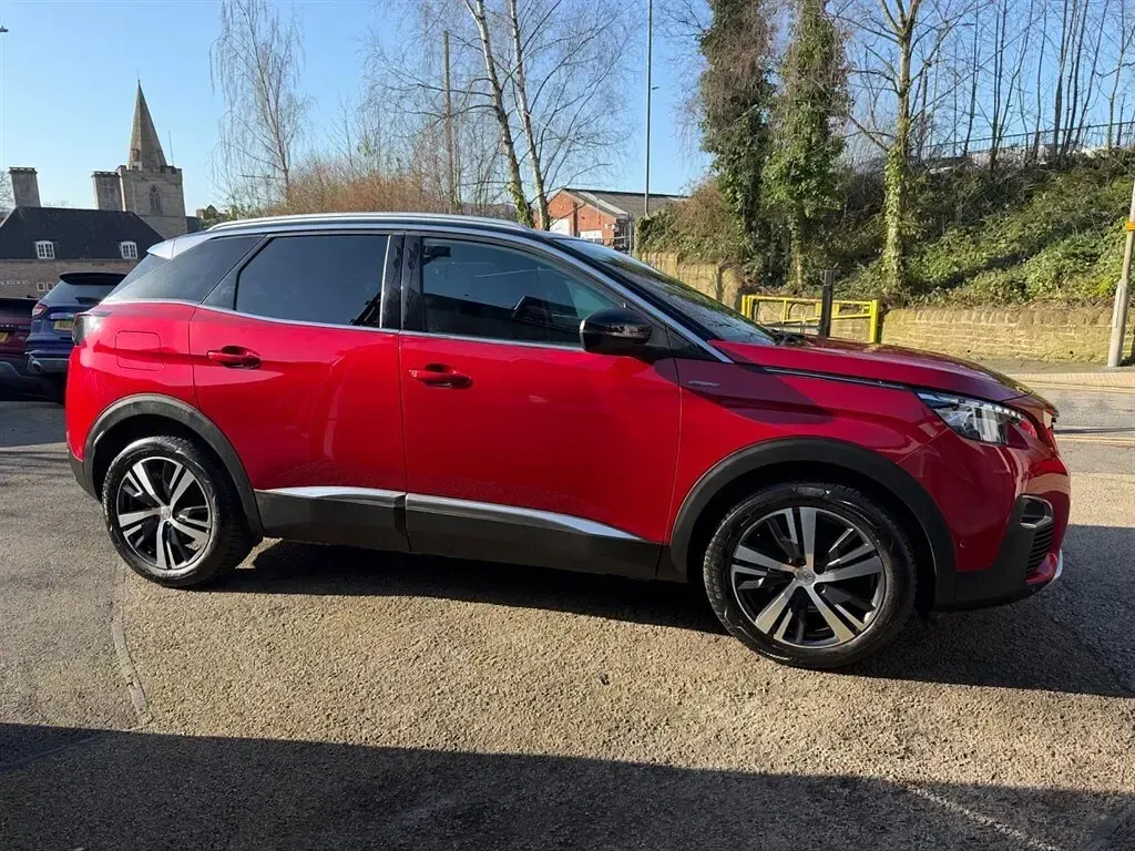 Used Peugeot 3008 GT-line 130 HP (95 kW) 2019 Red SUV