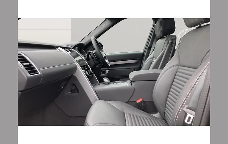 New Land Rover Discovery 5 HSE Dynamic 344 HP (253 kW) 2025 Other SUV