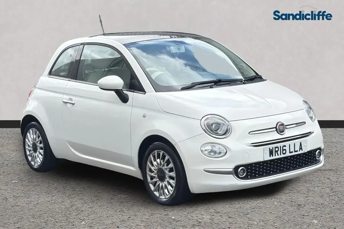 Used Fiat 500 Lounge 69 HP (50 kW) 2020 Hatchback