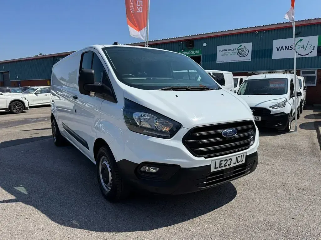 Used Ford Transit Custom S 130 HP (95 kW) 2023 White Van