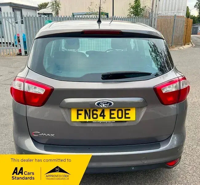 Used Ford C-MAX Zetec 105 HP (77 kW) 2014 Brown MPV