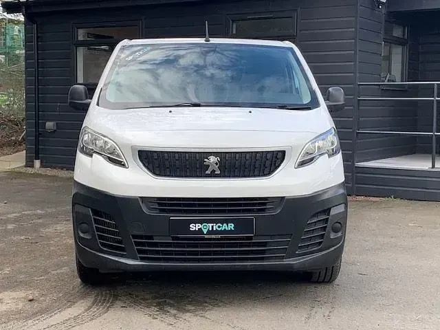 Gebraucht Peugeot Expert 2021 Weiß Van