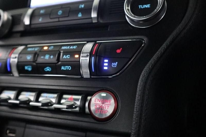 Used Ford Mustang Fastback 290 HP (213 kW) 2019 Blue Coupe