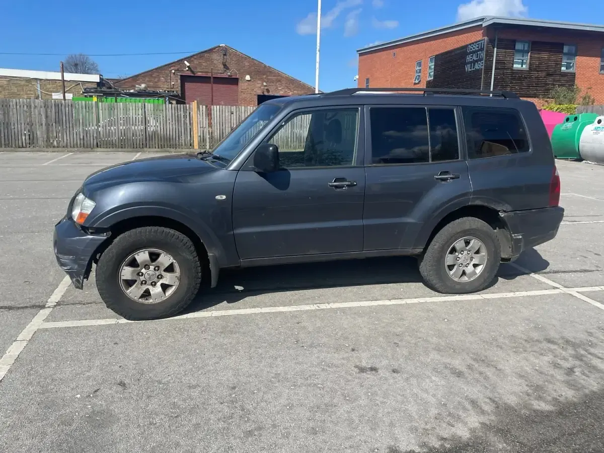 Used Mitsubishi Shogun 2006 Grey SUV