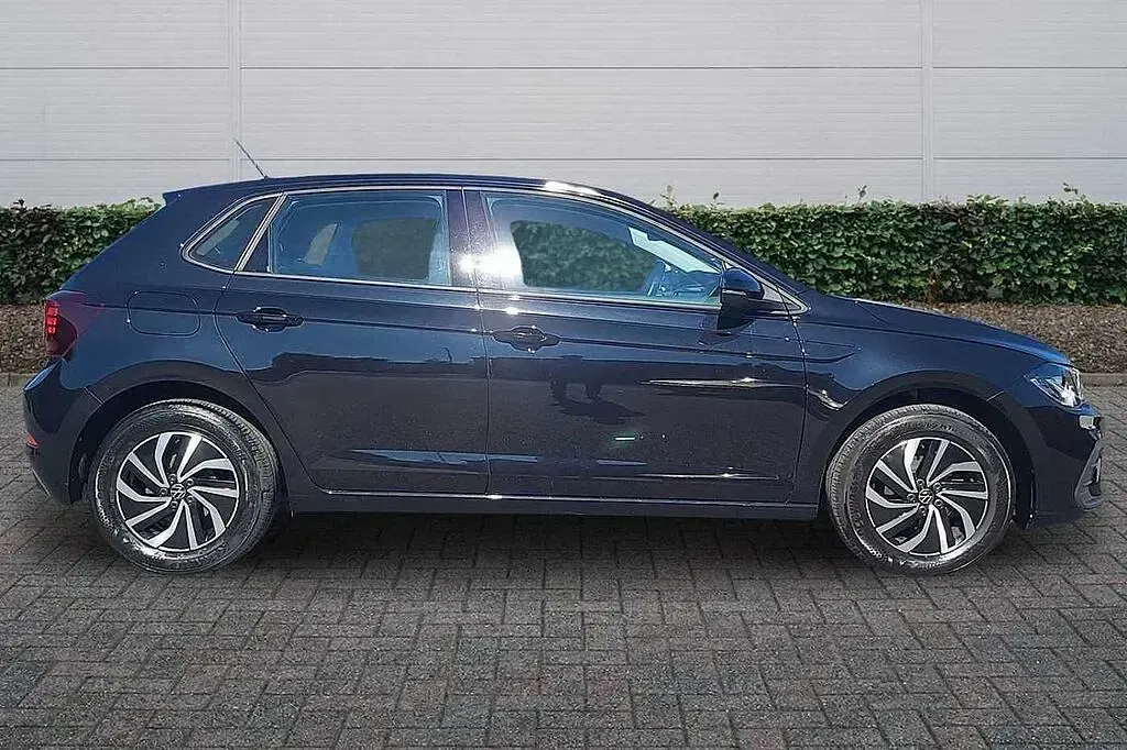 Used VW Polo 95 HP (69 kW) 2023 Hatchback