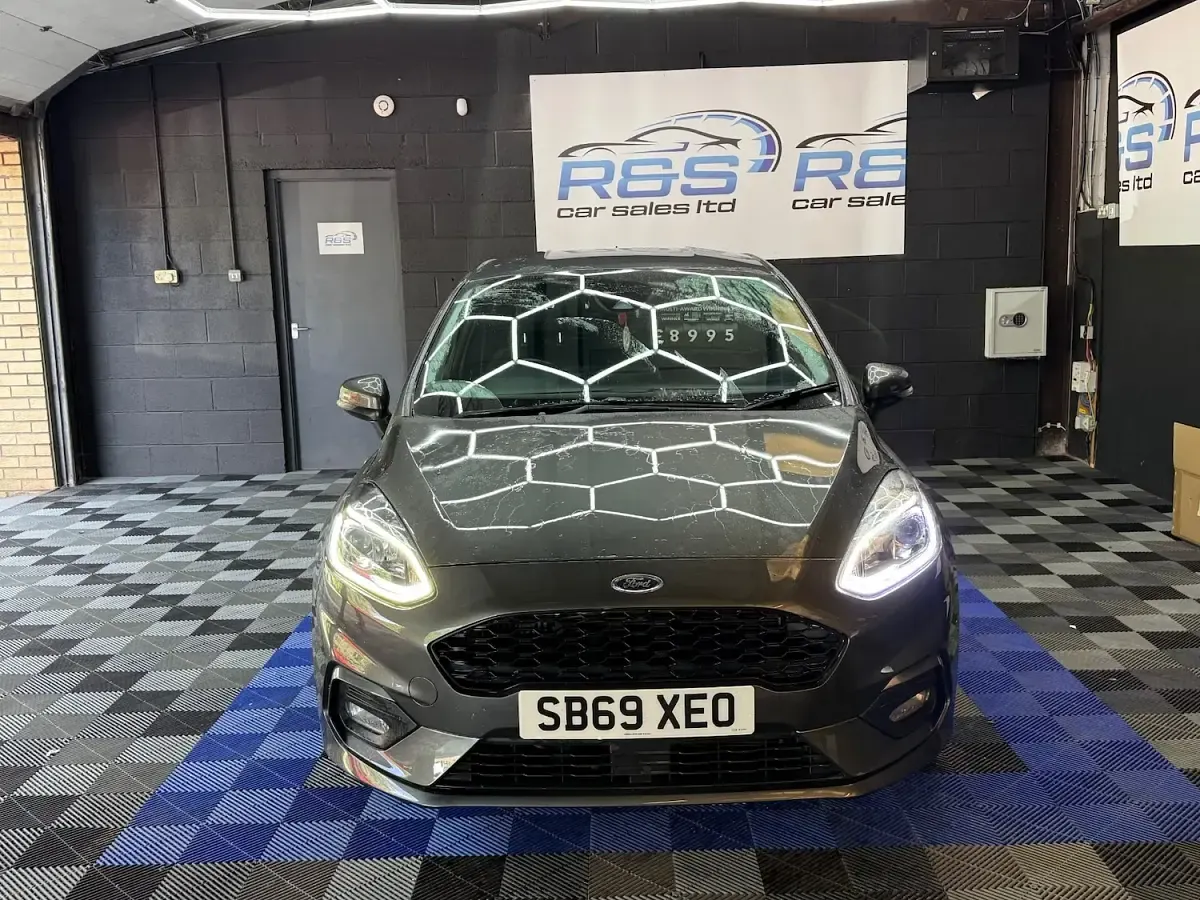Used Ford Fiesta ST-Line X 100 HP (73 kW) 2020 Grey Hatchback