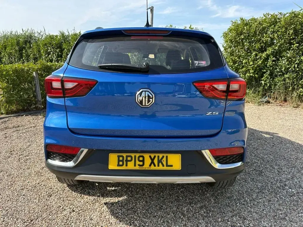 Used MG ZS Exclusive 106 HP (77 kW) 2019 Blue SUV