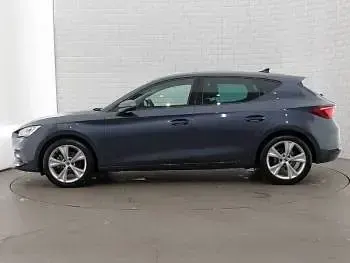 Begagnad Seat Leon FR 110 HK (80 kW) 2024 Grå Halvkombi
