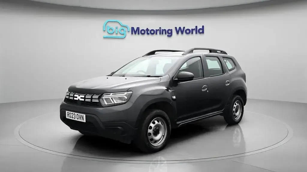 Used Dacia Duster Essentiel 91 HP (66 kW) 2023 Grey SUV