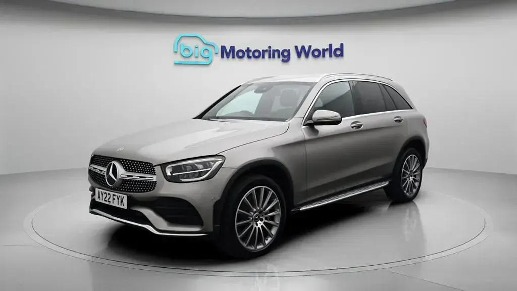 Used Mercedes GLC300de AMG line 2022 Silver SUV