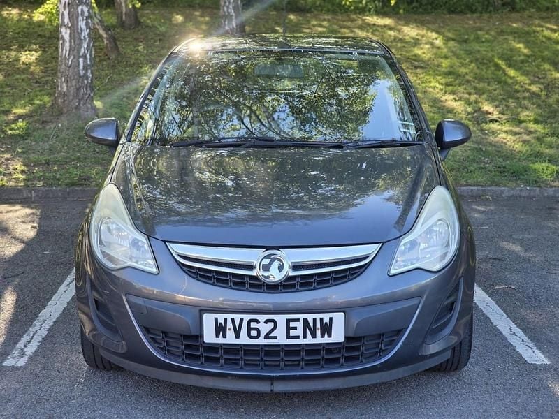 Second-hand Vauxhall Corsa 2012 Gri Hatchback