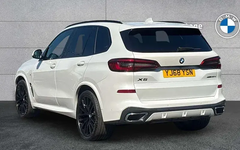 Used BMW X5 M Sport 265 HP (194 kW) 2019 White SUV