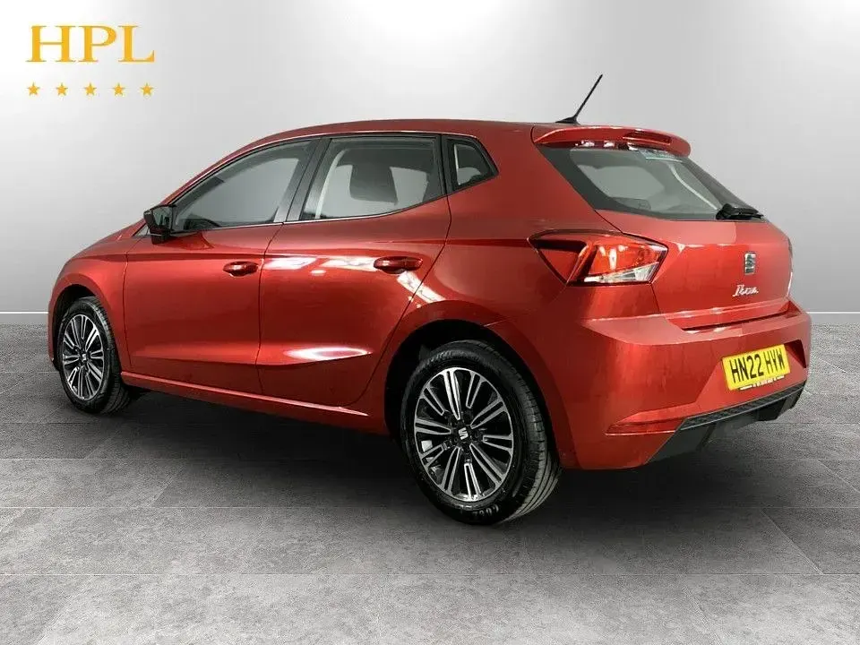 Usado Seat Ibiza SE Technology 80 HP (58 kW) 2022 Vermelho Citadino