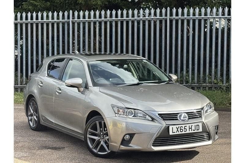 Silver Used 2015 Lexus CT200h Hatchback | £10,675 (Fair price) - Image 1/4