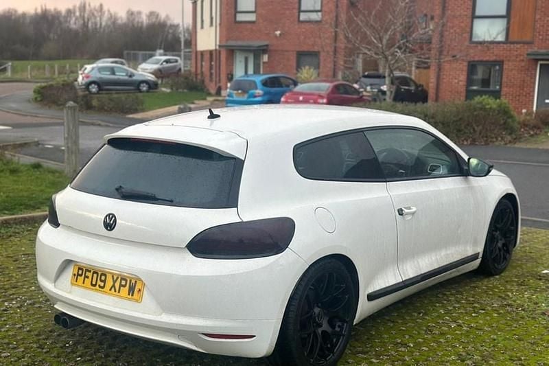 Used VW Scirocco GT 200 HP (147 kW) 2009 White Coupe