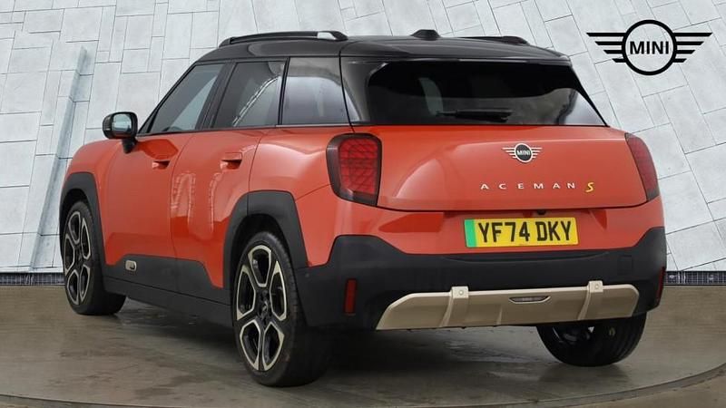 Used Mini Aceman 158 kW (215 HP) 2024 Red SUV