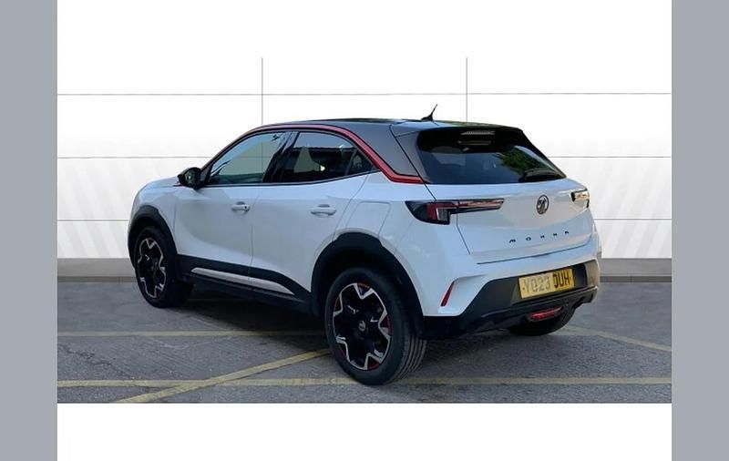 Used Vauxhall Mokka 100 HP (73 kW) 2023 White SUV