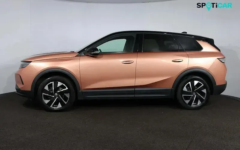 Used Vauxhall Grandland X Ultimate 145 HP (106 kW) 2025 Brown SUV