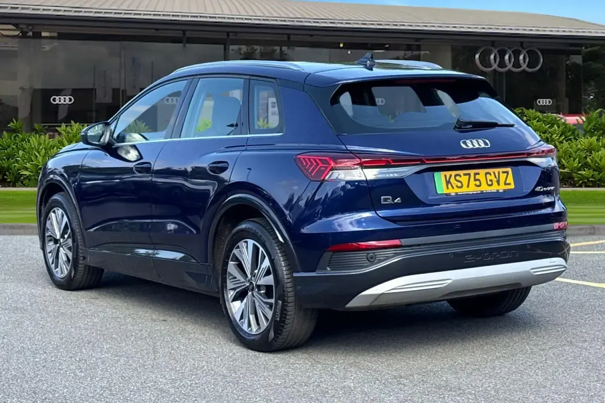 Used Audi Q4 e-tron Sport 150 kW (204 HP) 2025 Blue SUV