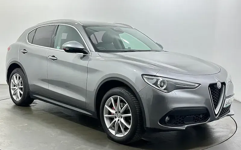 Used Alfa Romeo Stelvio Edizione Speciale 209 HP (153 kW) 2019 SUV