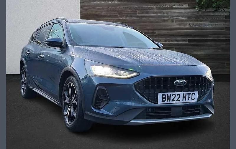 Blue Used 2022 Ford Focus Active X Estate | £14,690 (Fair price) - Image 1/4