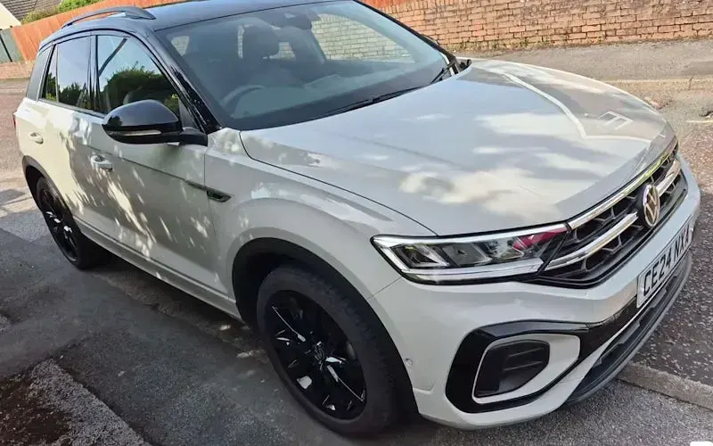 Used VW T-Roc R-line 150 HP (110 kW) 2024 SUV