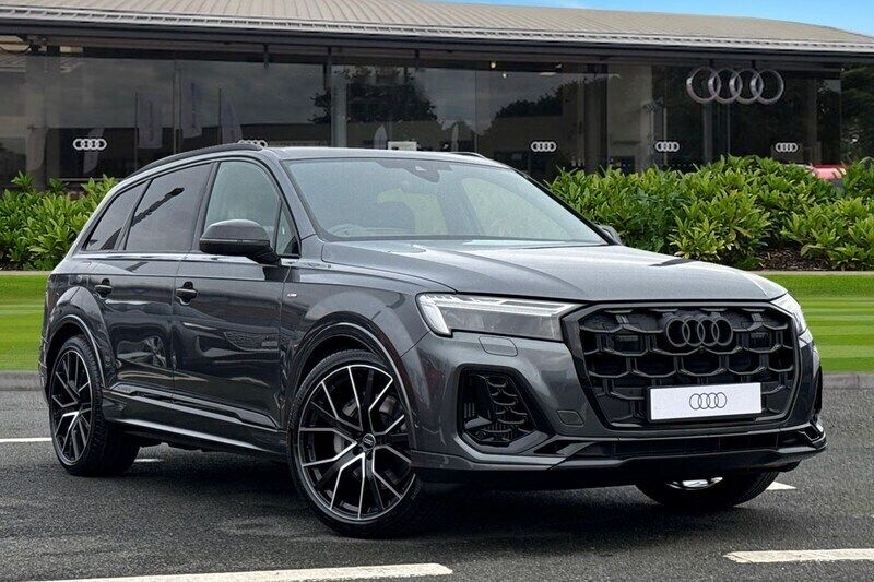 Grey New 2025 Audi Q7 Black Edition SUV | £67,995 (Super price) - Image 1/4
