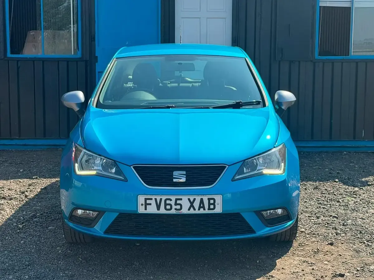 Used Seat Ibiza CONNECT 2015 Blue Hatchback