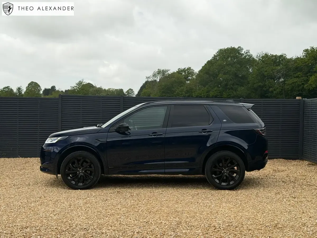 Used Land Rover Discovery Sport R-Dynamic 204 HP (150 kW) 2021 Blue SUV