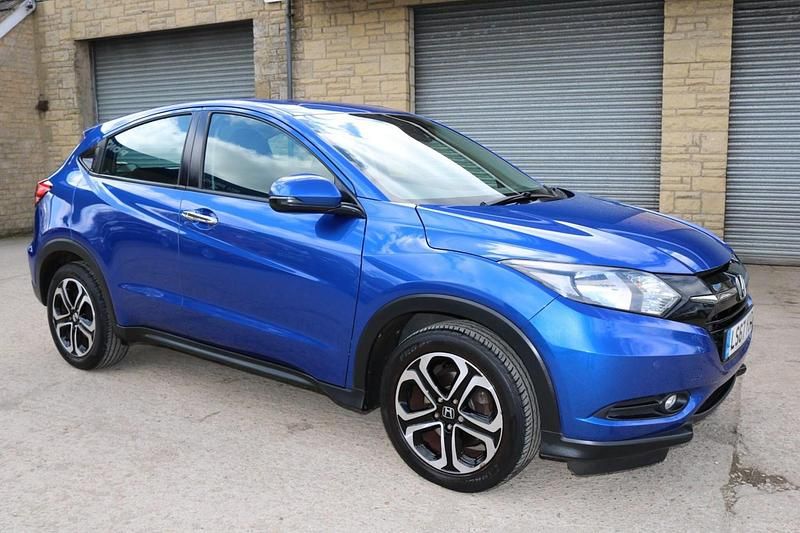 Used Honda HR-V SE 130 HP (95 kW) 2017 Blue SUV