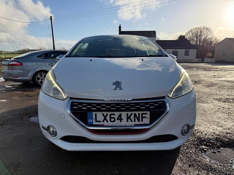 Used Peugeot 208 GTi 200 HP (147 kW) 2014 White Hatchback