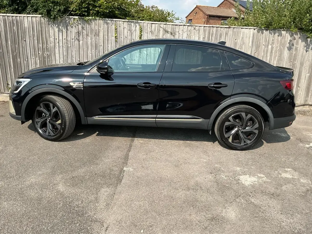 Used Renault Arkana Engineered 2023 Black SUV