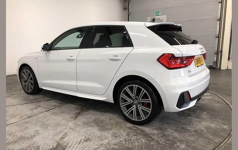 Used Audi A1 S-Line 150 HP (110 kW) 2019 White SUV