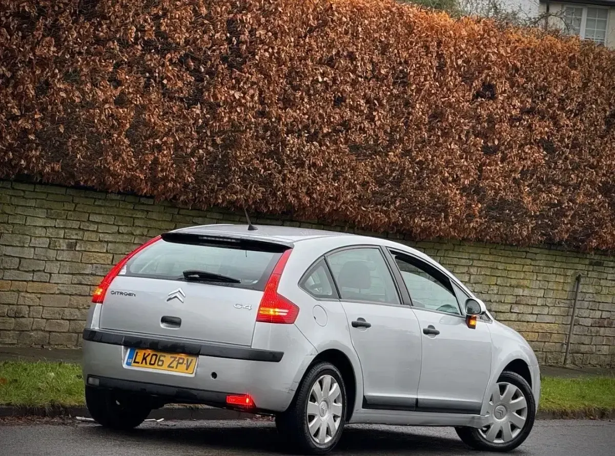 Usado Citroën C4 2016 Cinzento